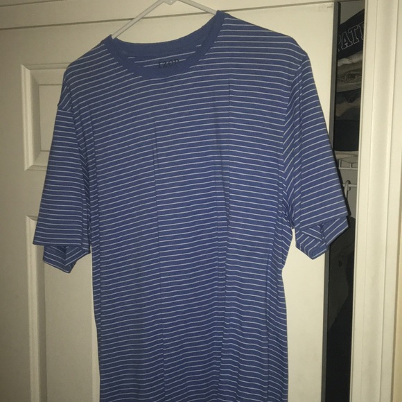 Izod Other - Izod T-Shirt Izod Other - Izod T-Shirt